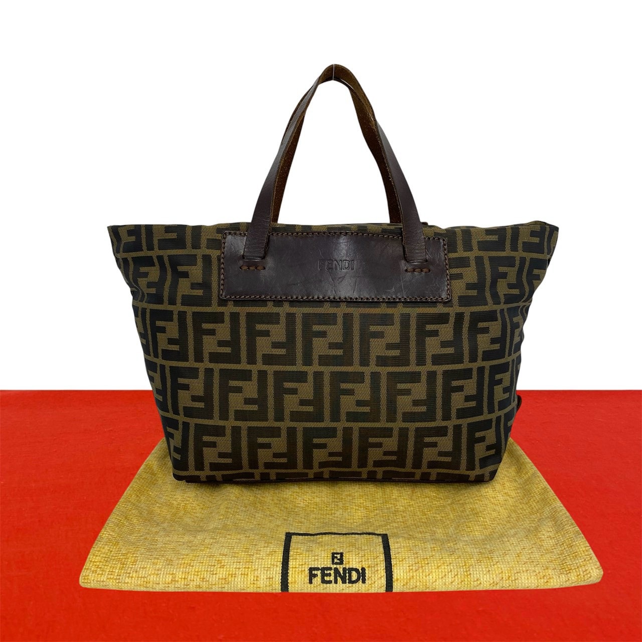 FENDI フェンディ ズッカ FF 柄 ナイロン レザー ハンドバッグ カーキ
 19114