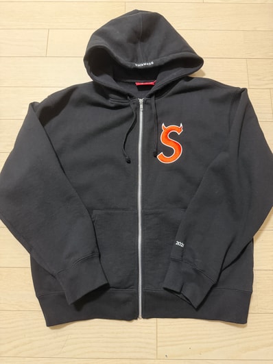 Supreme Devil S Logo Zip Up Hooded Sweatshirt "Black"