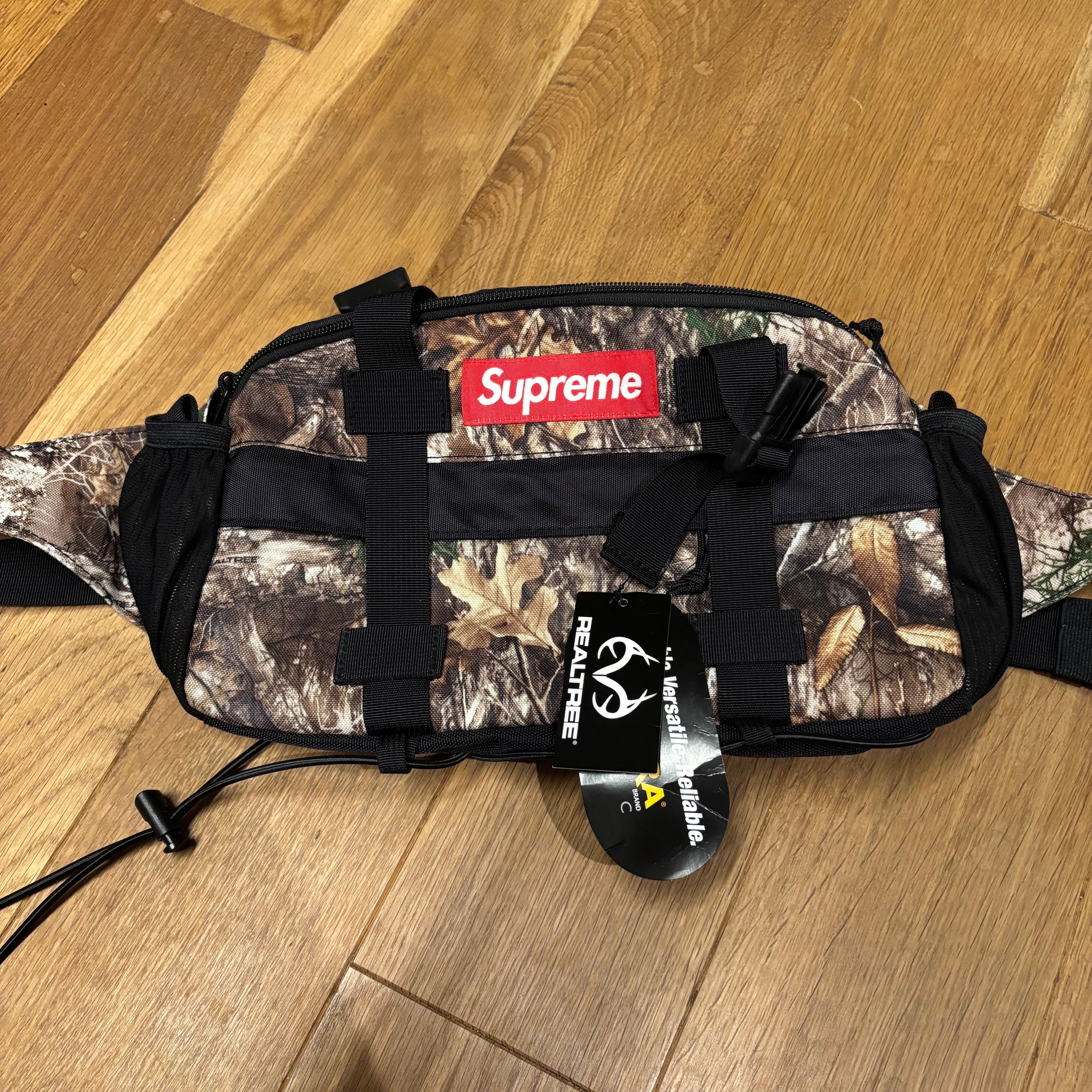 Supreme Waist Bag (19FW) 