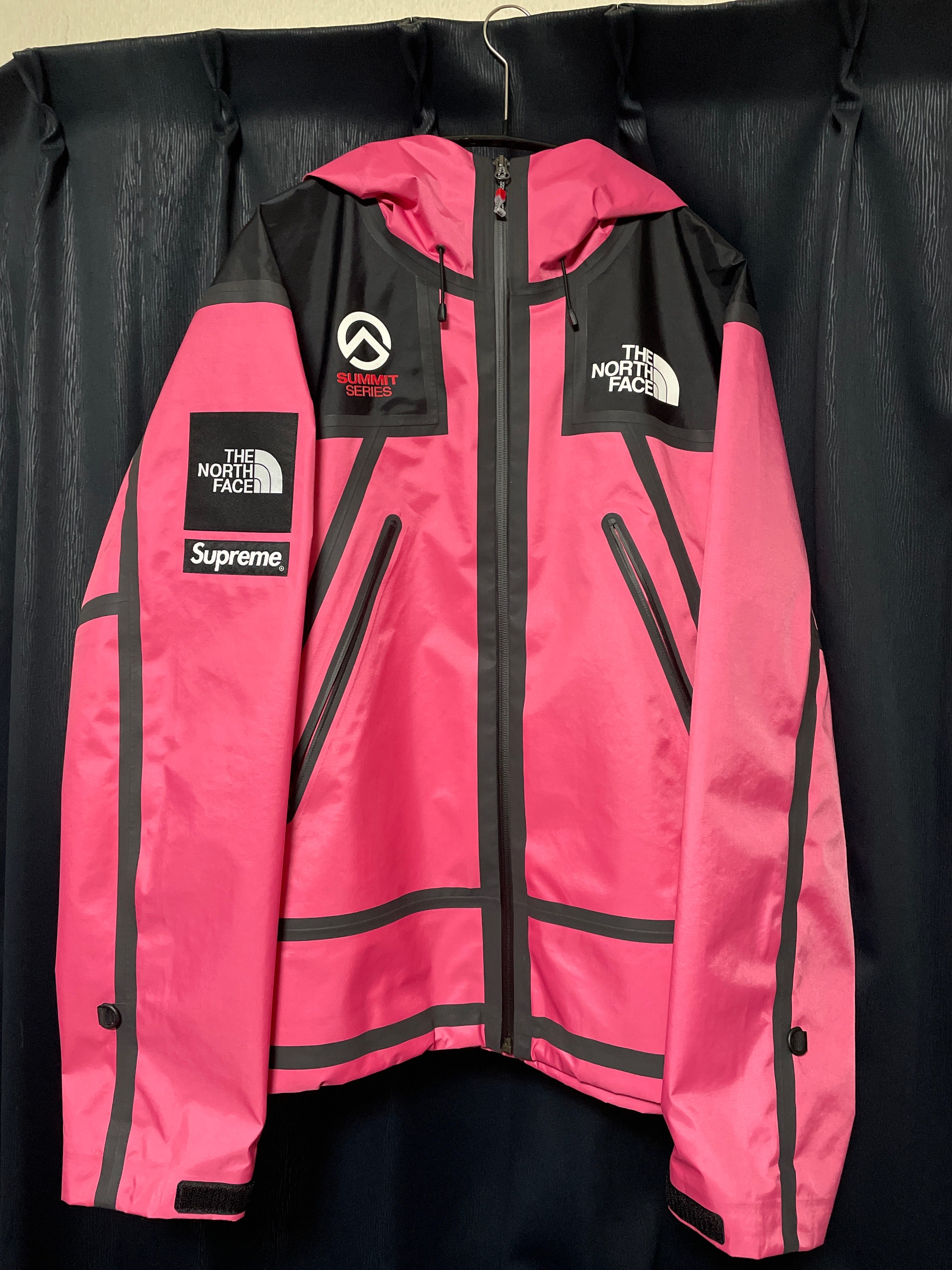 Supreme x The North Face Summit Series Outer Tape Seam Shell Jacket "Pink"