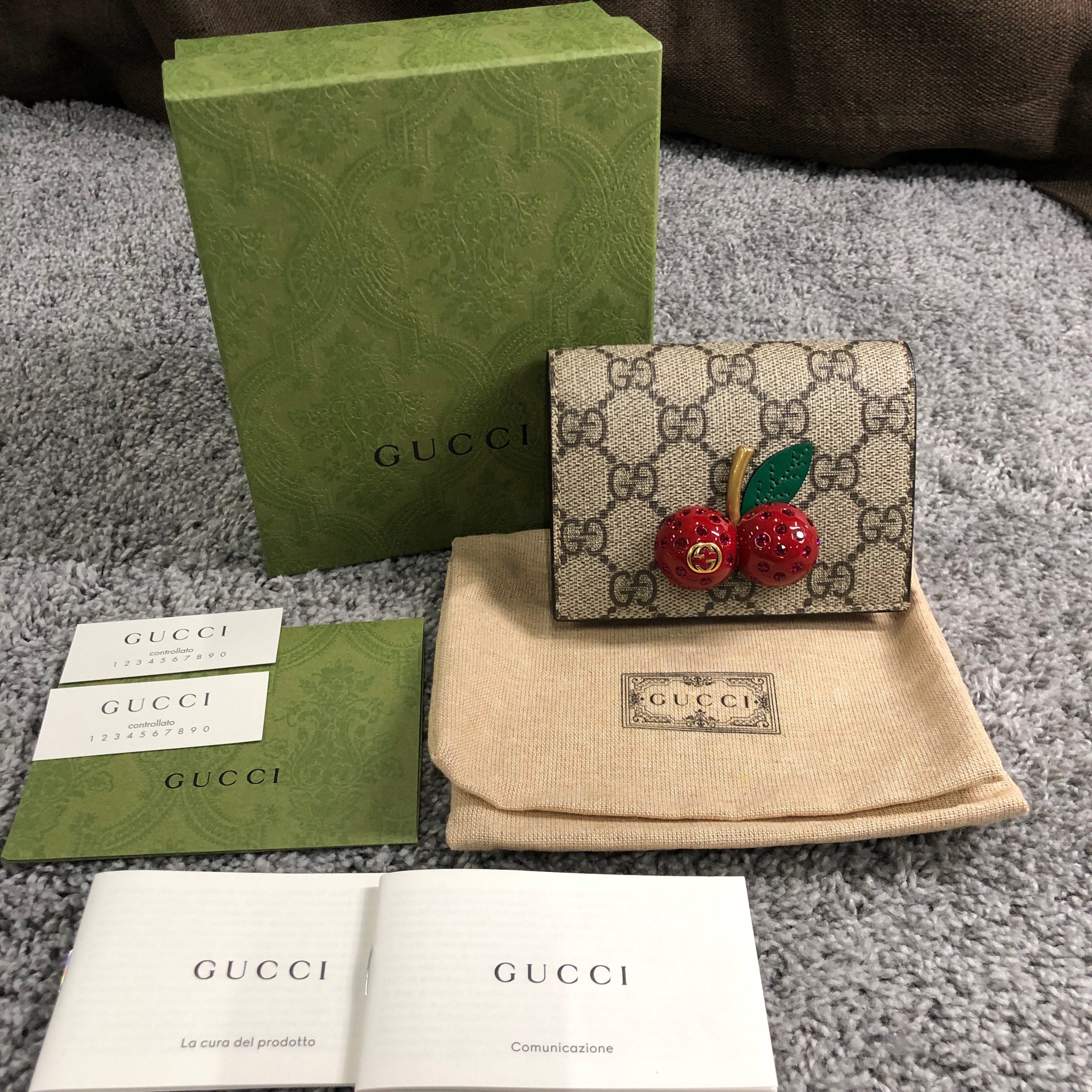 GUCCI Cherry GG Supreme Canvas Card Case