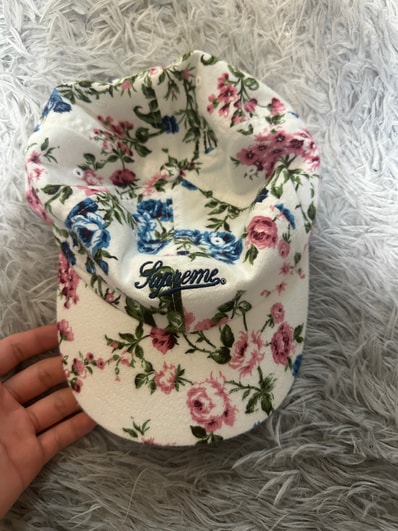 Supreme Floral Flannel 6-Panel "White"