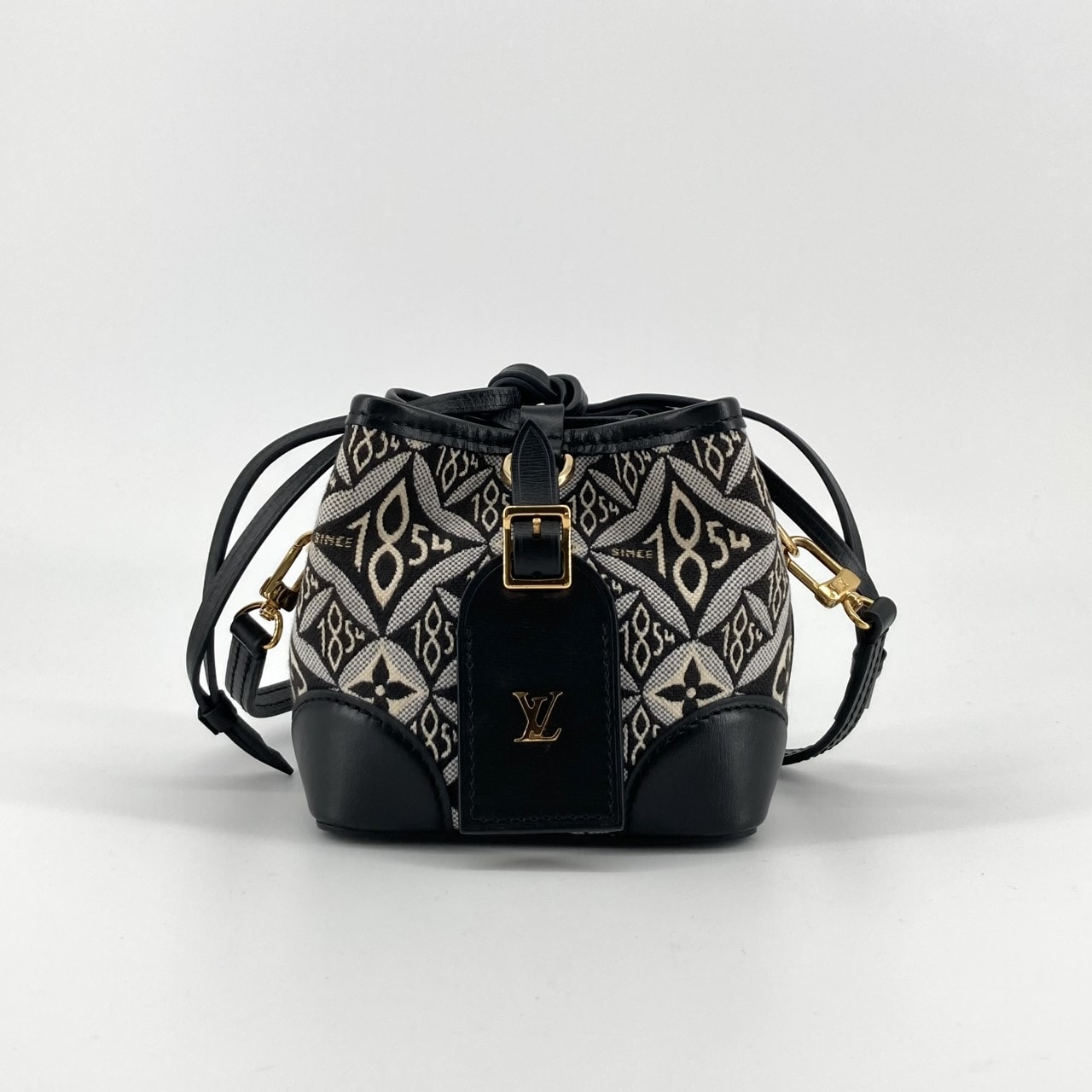LOUIS VUITTON(ルイ・ヴィトン) ノエパース SINCE1854 モノグラム ジャガードキャンバス ゴールド金具 ショルダーバッグ ブラック