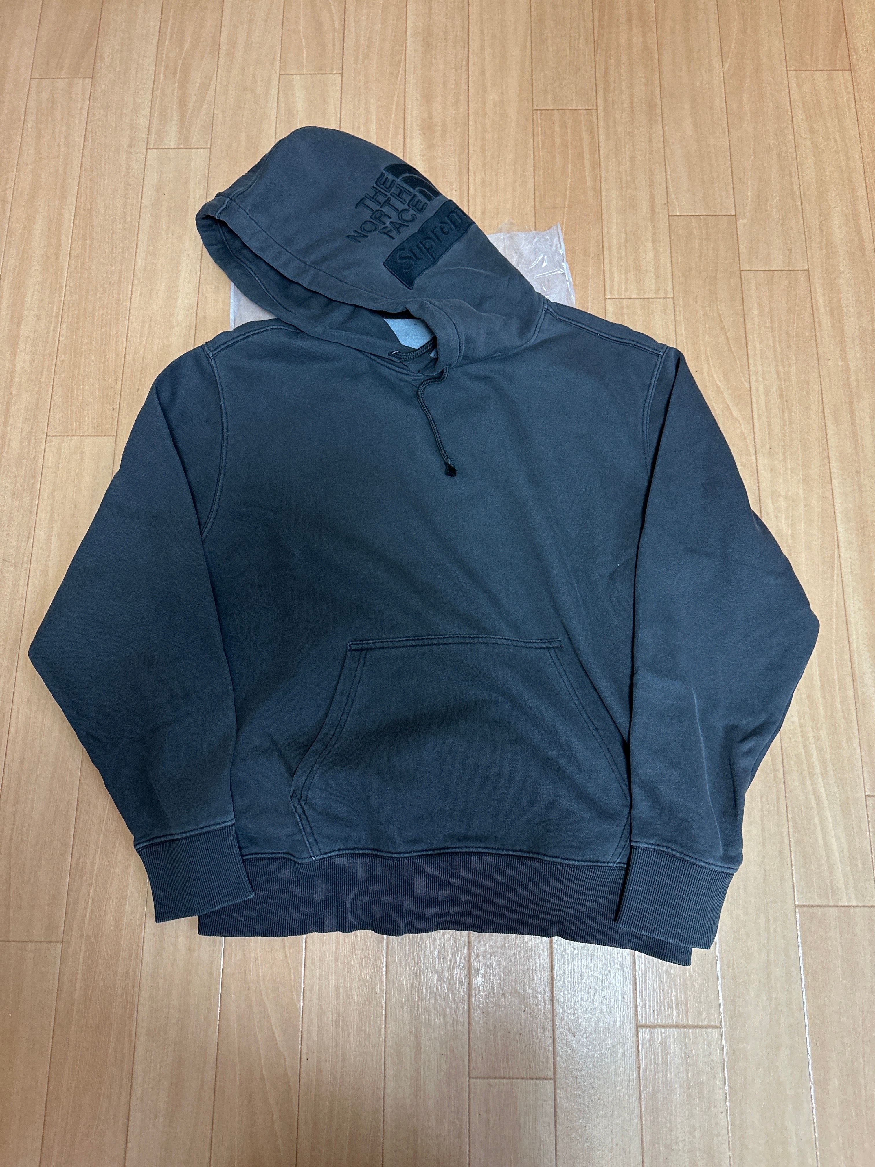 Supreme x The North Face Pigment Printed Hooded Sweatshirt "Black"