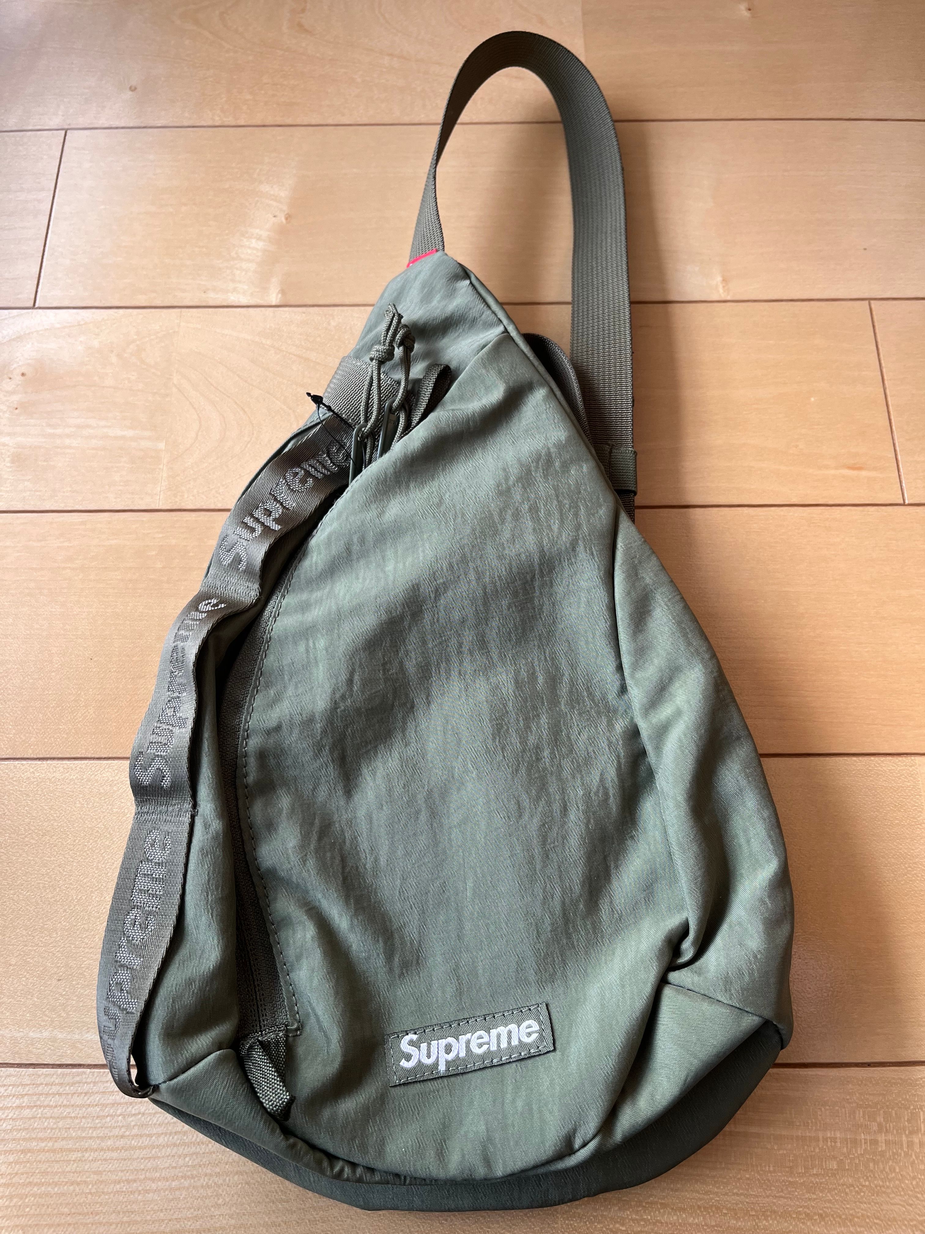 Supreme 20FW Sling Bag 4L 
