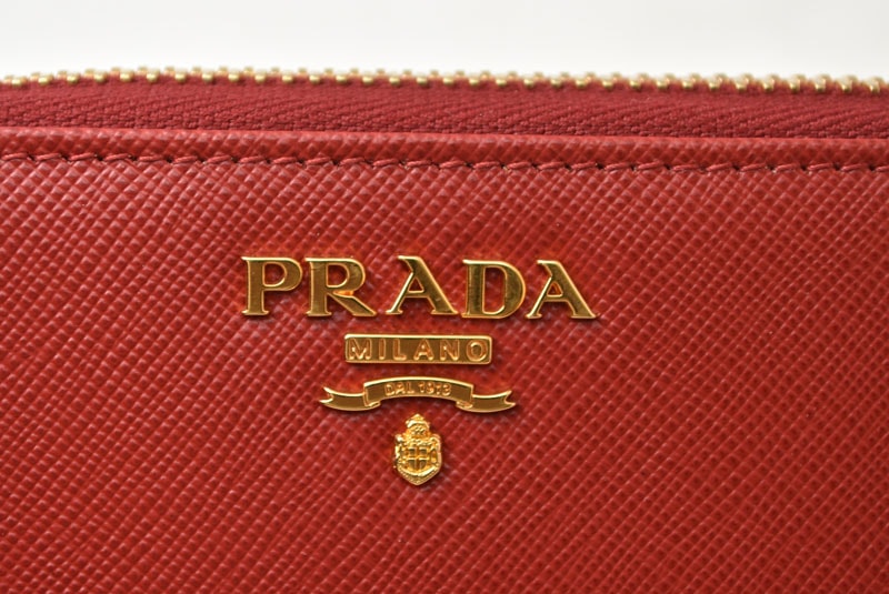 新品未使用 プラダ 6連キーケース プラダ PRADA 6連キーケース 新品未使用 プラダ 6連キーケース プラダ PRADA 6連キーケース