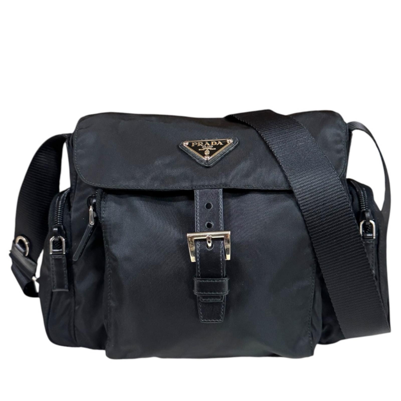 プラダ ショルダーバッグ ナイロン ブラック ユニセックス PRADA 中古