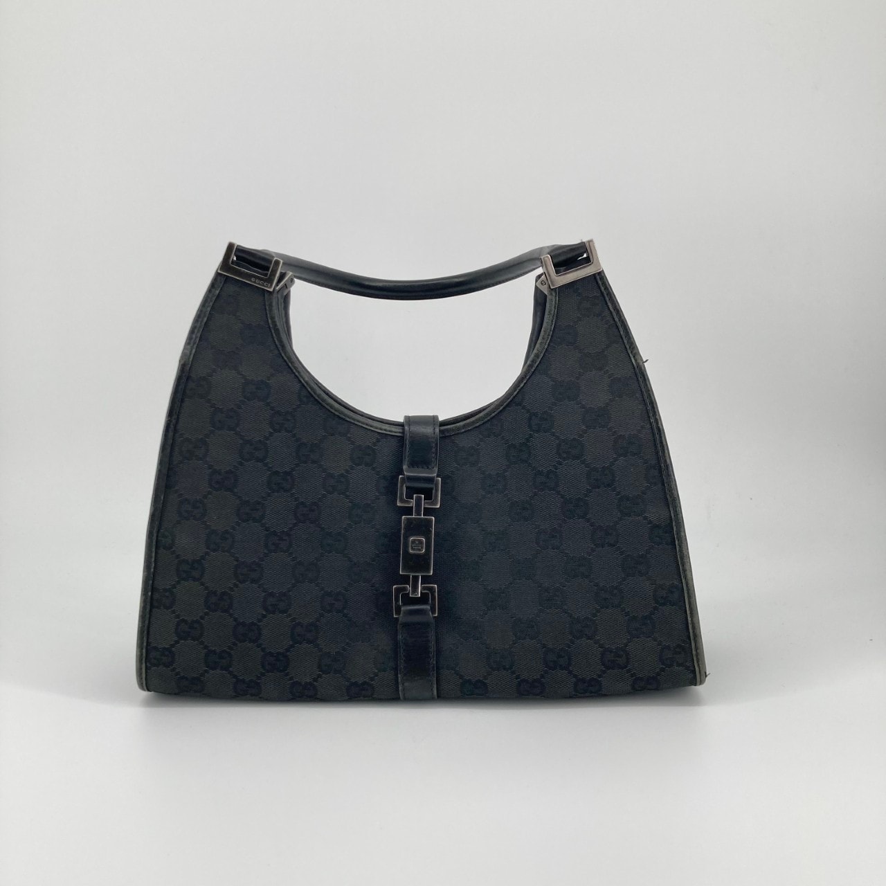 GUCCI(グッチ) ジャッキー GGキャンバス ショルダーバッグ ブラック