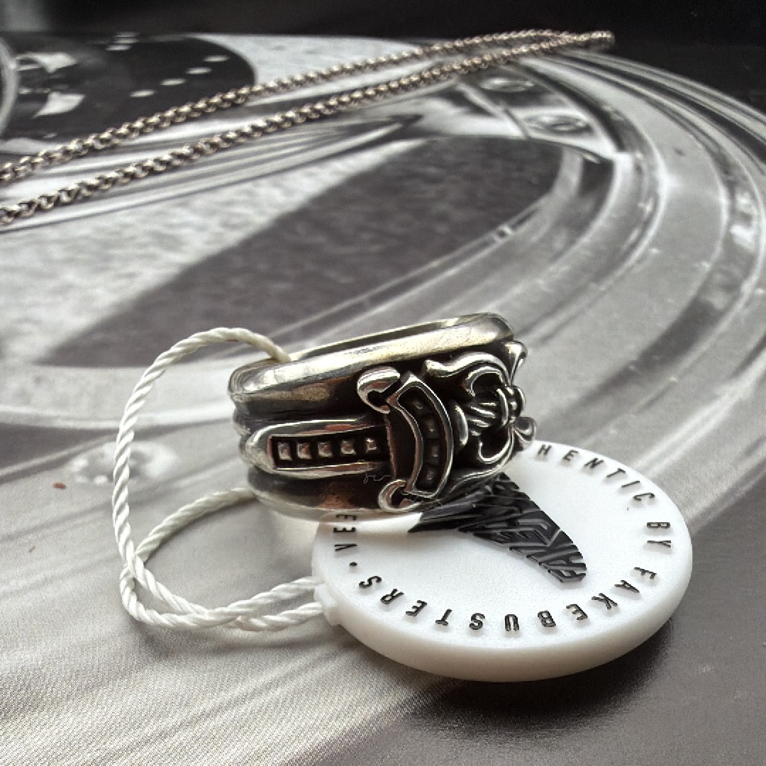 未使用に近い】クロムハーツ ダガー リング 