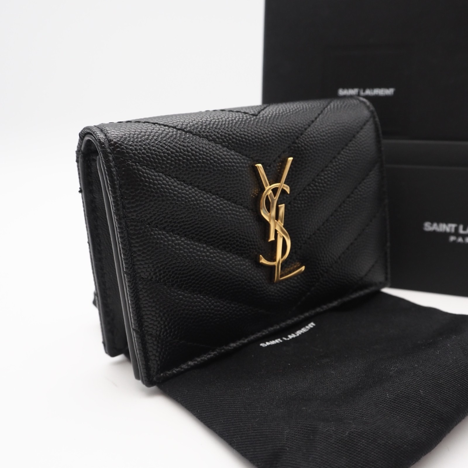 美品 SAINT LAURENT サンローラン モノグラム グレイン ド プードルエンボスレザー ビジネスカードケース 596323 カードケース ブラック ゴールド レザー レディース