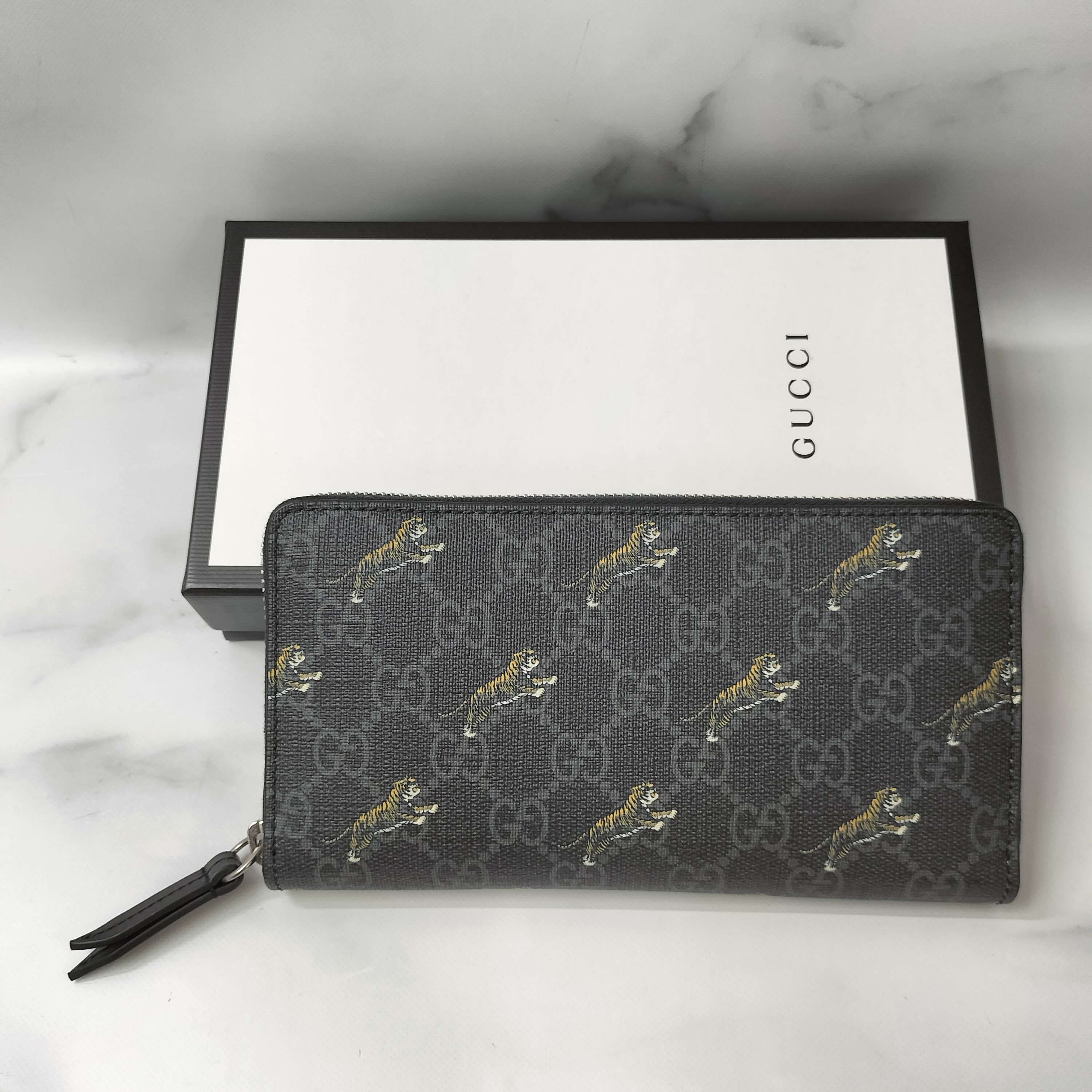 グッチ GUCCI 長財布 575135