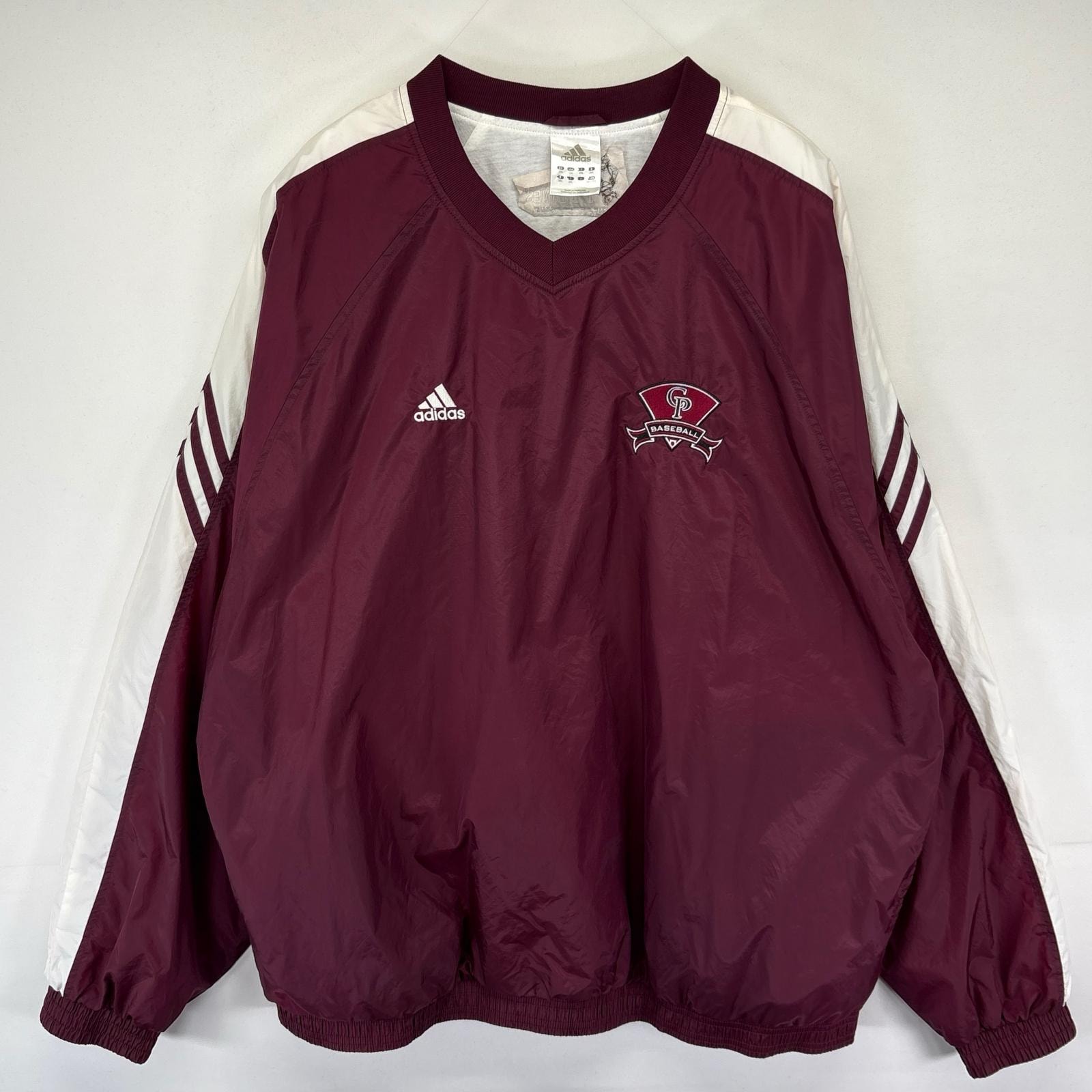 古着 アディダス adidas ジャケット ナイロンプルオーバー ワンポイント Vネック チームロゴワッペン ラグラン 3XL  レッド系 メンズ