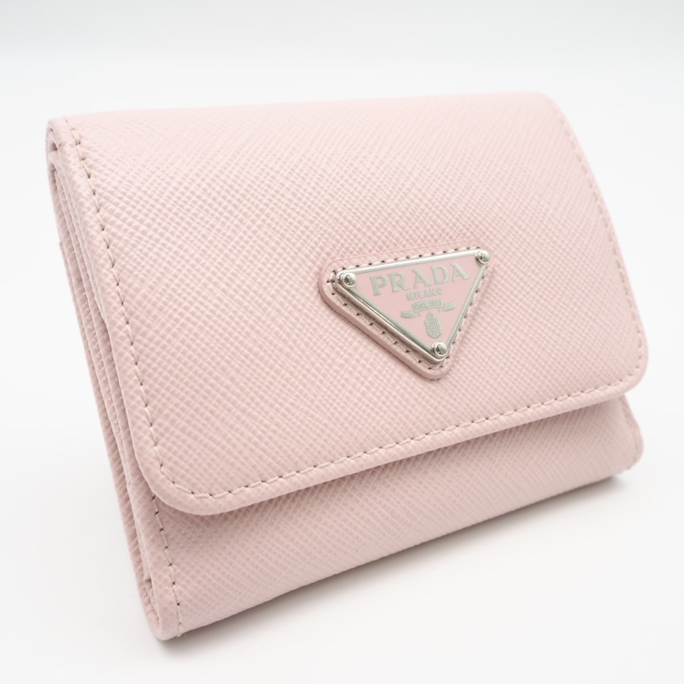美品 PRADA プラダ サフィアーノ トライアングル 財布 アラバスターピンク 1MH043 三つ折り財布 ピンク サフィアーノ レディース