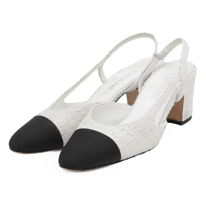 【美品】CHANEL シャネル パンプス サイズ 36C レディース G31318 スリングバック ファンシーツイード シグネチャー ロゴ COCOマーク メタルチャーム バイカラー シューズ 靴 ホワイト ブラック 黒 白 イタリア製