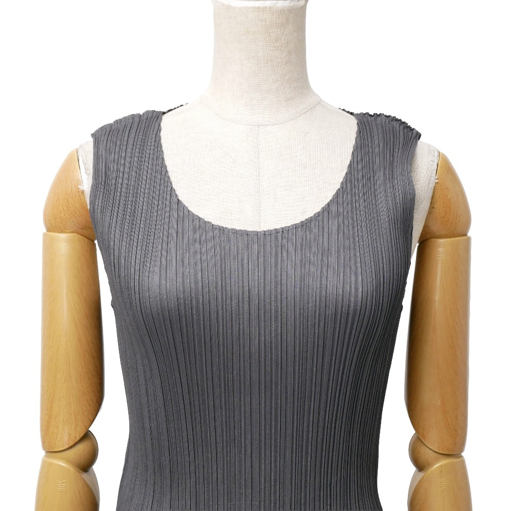 A (未使用に近い)】□美品□PLEATS PLEASE ISSEY MIYAKE プリーツ A (未使用に近い)】□美品□PLEATS PLEASE ISSEY MIYAKE プリーツ