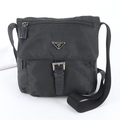 ■美品 プラダ テスート ナイロントライアングルロゴショルダーバッグ