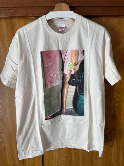 Supreme Model Tee "Natural"
