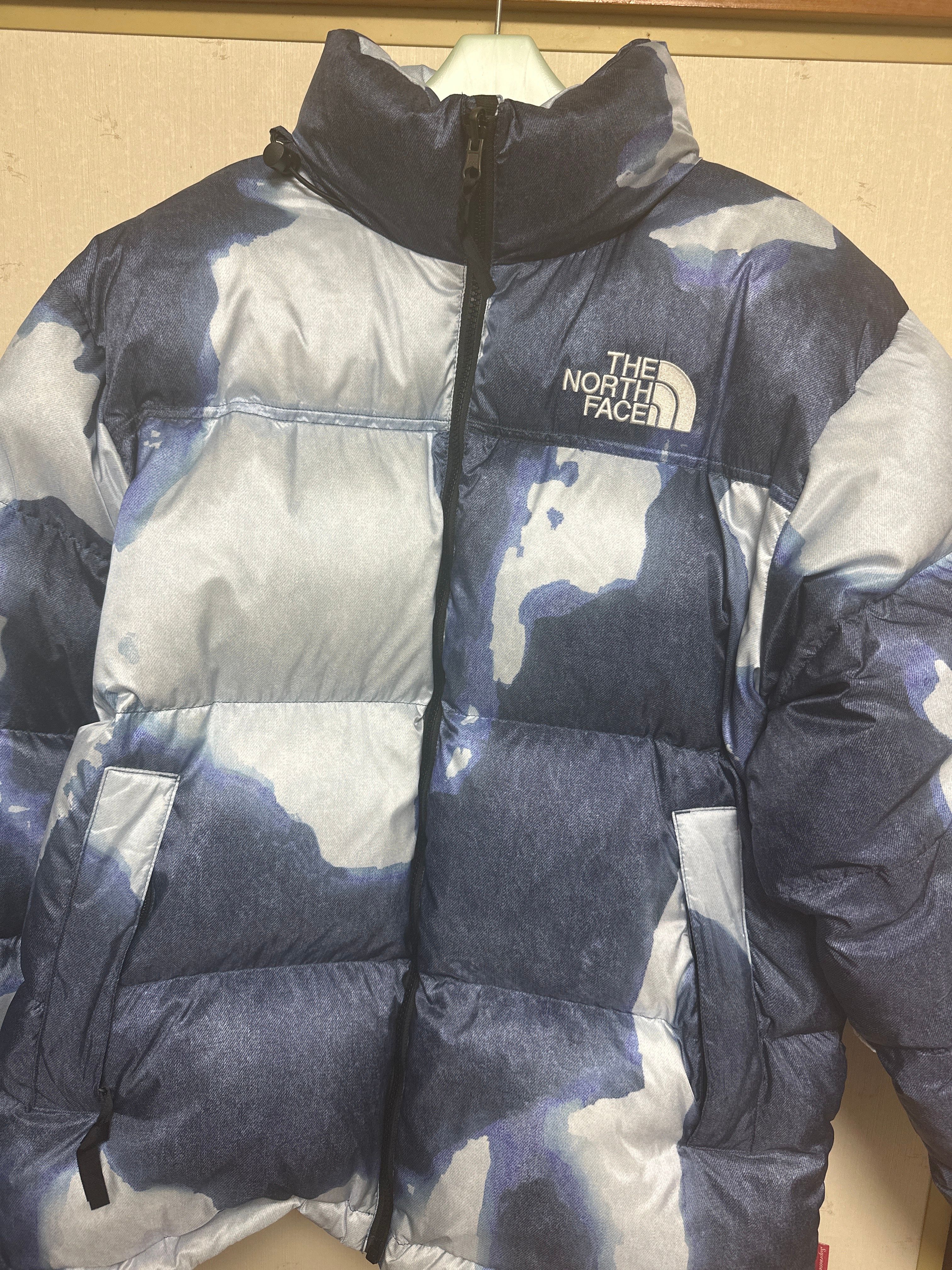 Supreme x The North Face Bleached Denim Print Nuptse Jacket "Indigo"