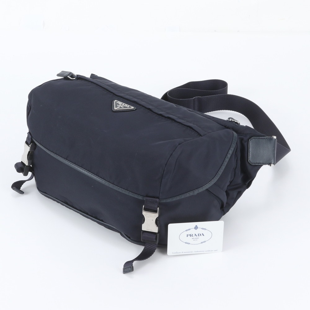 ■美品 プラダ テスート ナイロントライアングルロゴ VA0991