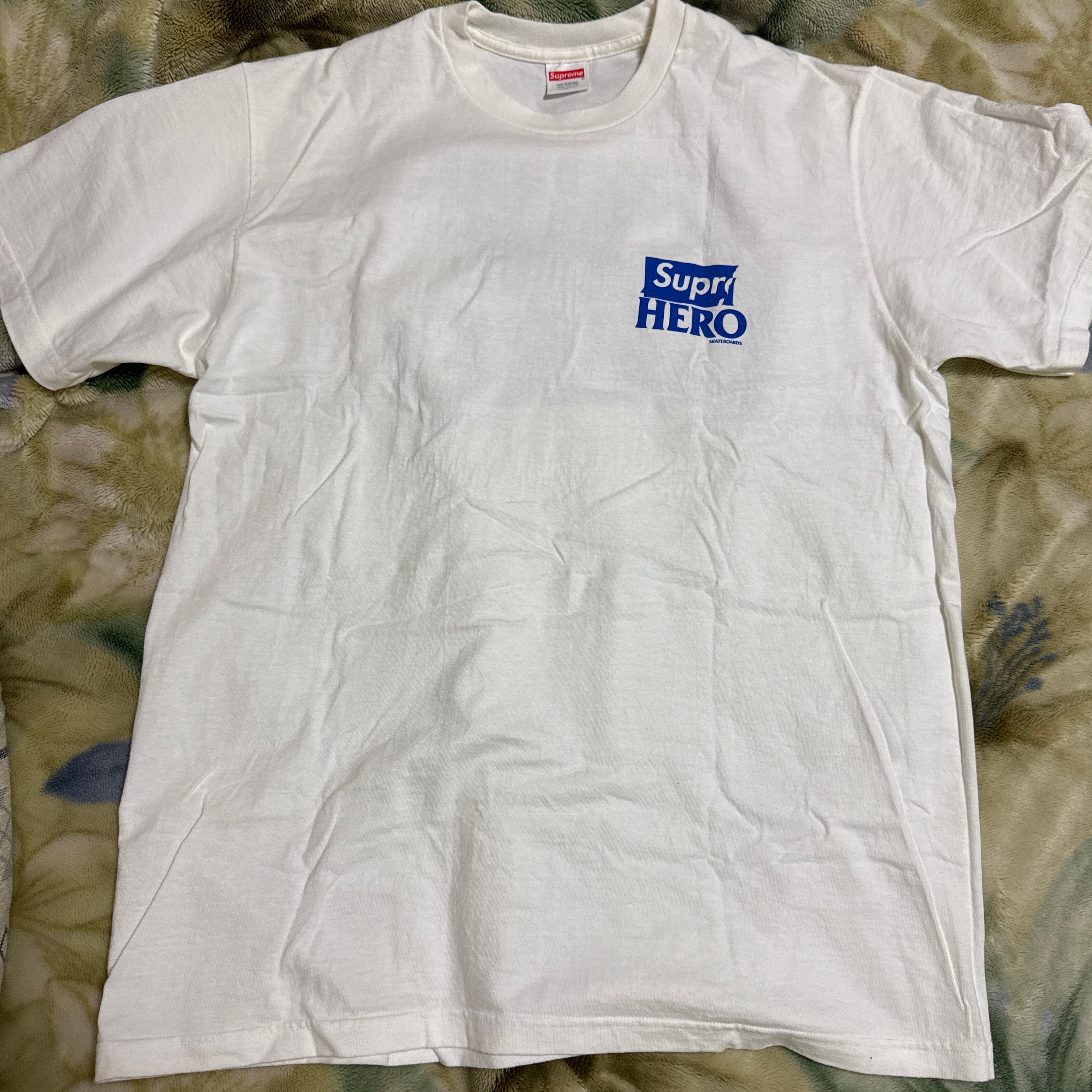 【mai】Supreme HERO プリントTシャツ ホワイト M Supreme / ANTIHERO Dog Tee 