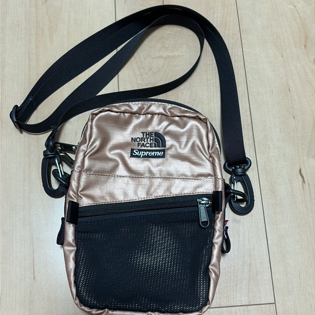 Supreme x The North Face Metallic Shoulder Bag "Pink" NF0A3KW3 / NM818371