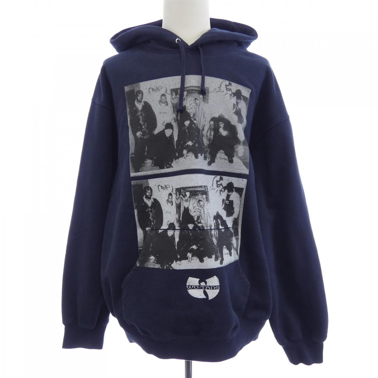 Supreme Back Logo Sweater 