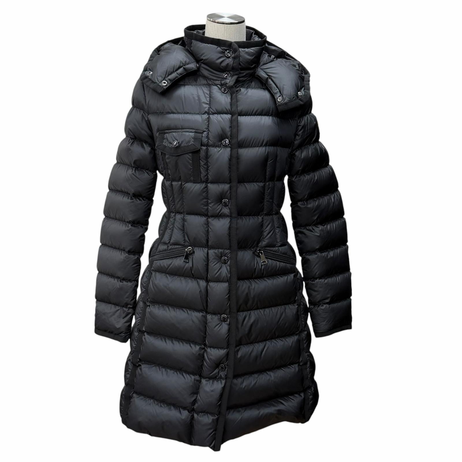 美品 モンクレール ダウンコート HERMINE ブラック レディース 0
