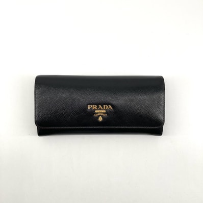 PRADA(プラダ) サフィアーノレザー チェーン付きカードケース 1ML132 長財布 ブラック
