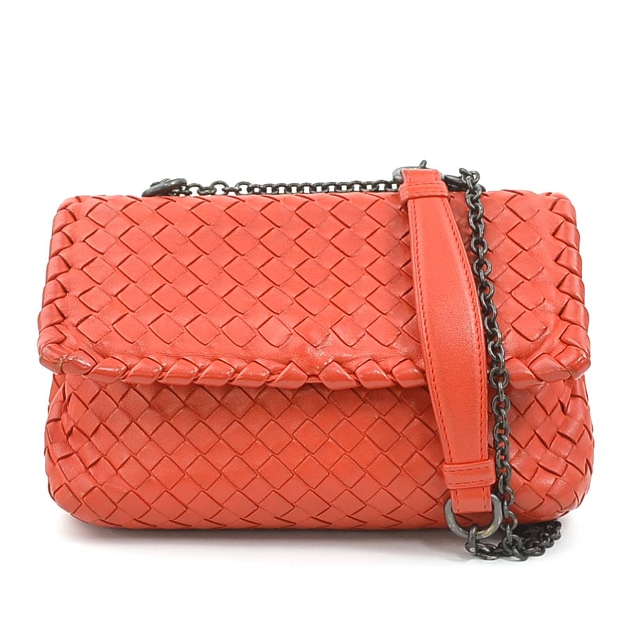 ボッテガヴェネタ BOTTEGAVENETA ショルダーバッグ イントレチャート レザー レッド レディース【中古】 r10742a