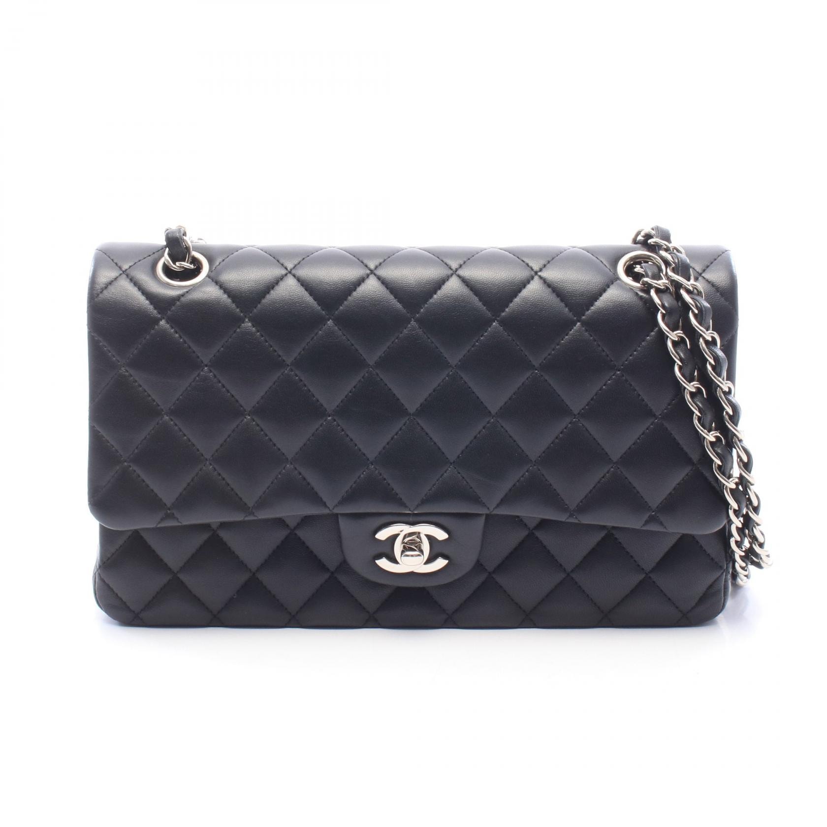 シャネル CHANEL マトラッセ Wフラップ ショルダーバッグ バッグ ラムスキン(羊革) レディース ブラック系 A01112 【中古】