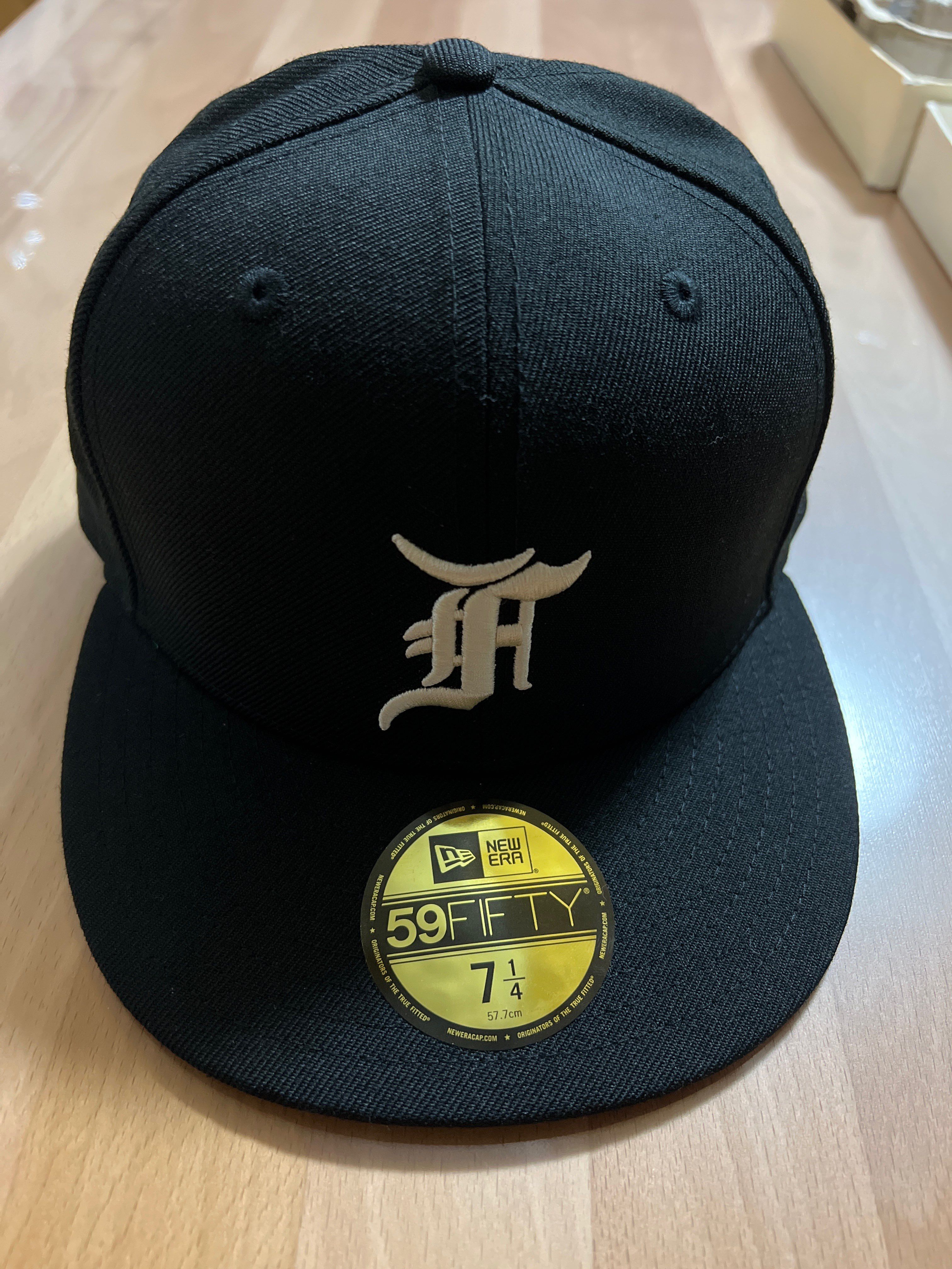 FEAR OF GOD ESSENTIALS New Era Fitted Cap (FW20) "Black"