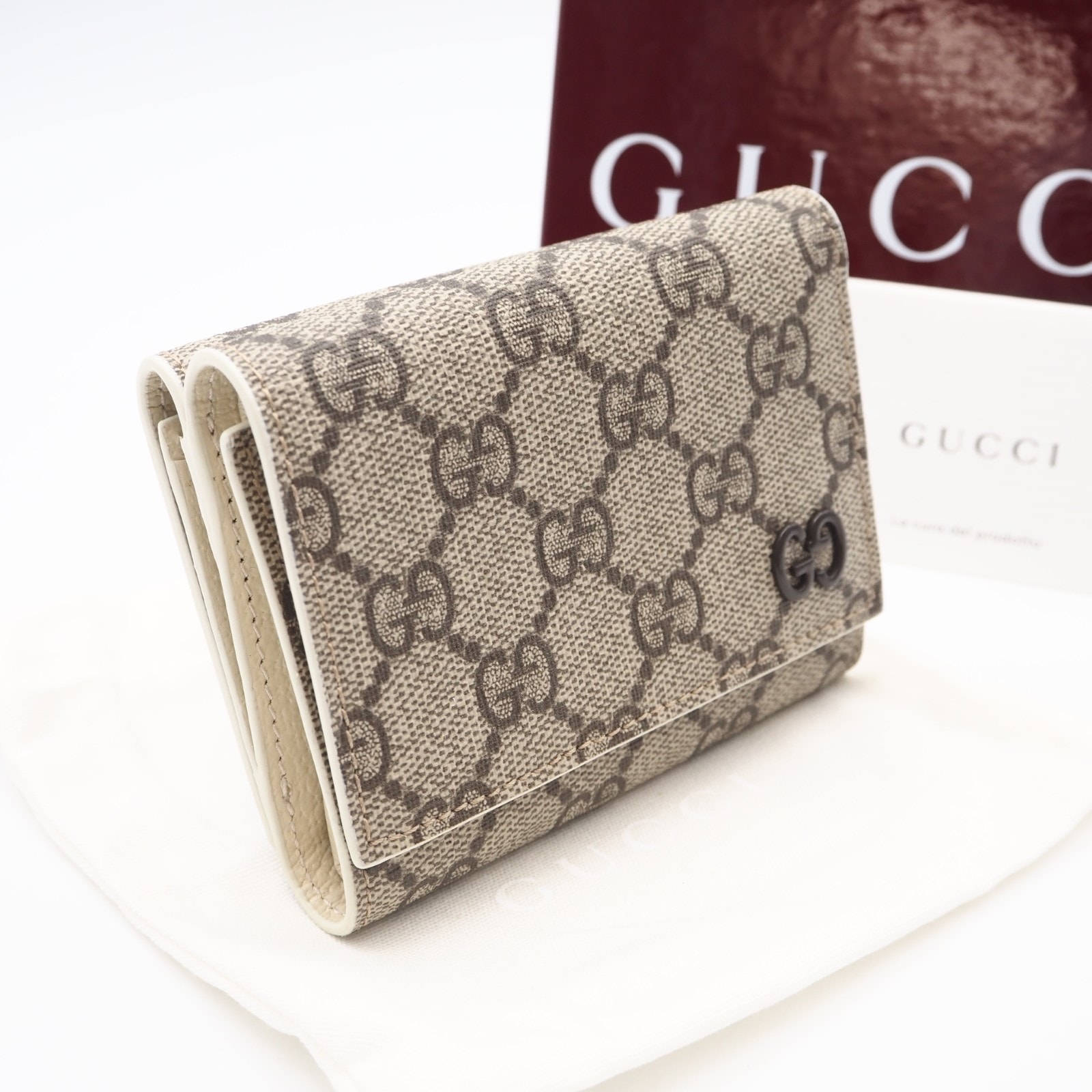 極美品 GUCCI グッチ GG ディテール付き GGスプリーム コンパクト ウォレット 769225 三つ折り財布 ベージュ ブラウン ホワイト コーティングキャンバス レザー メンズ
