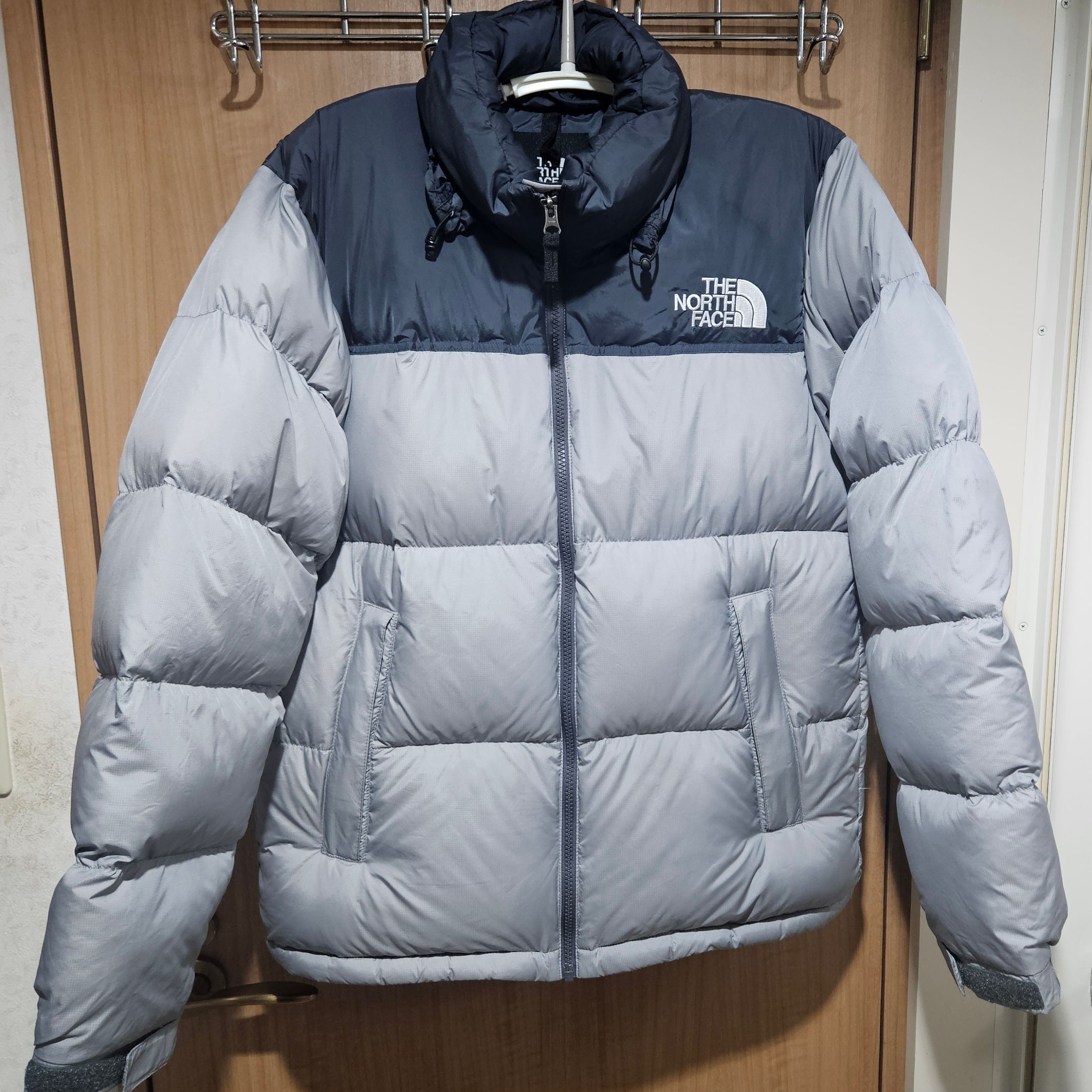 The North Face Nuptse Jacket 2022 "Vanadis Grey/Merde Grey"