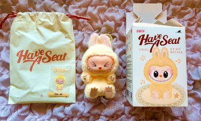 POP MART THE MONSTERS (LABUBU) Have a Seat Plush Series SISI