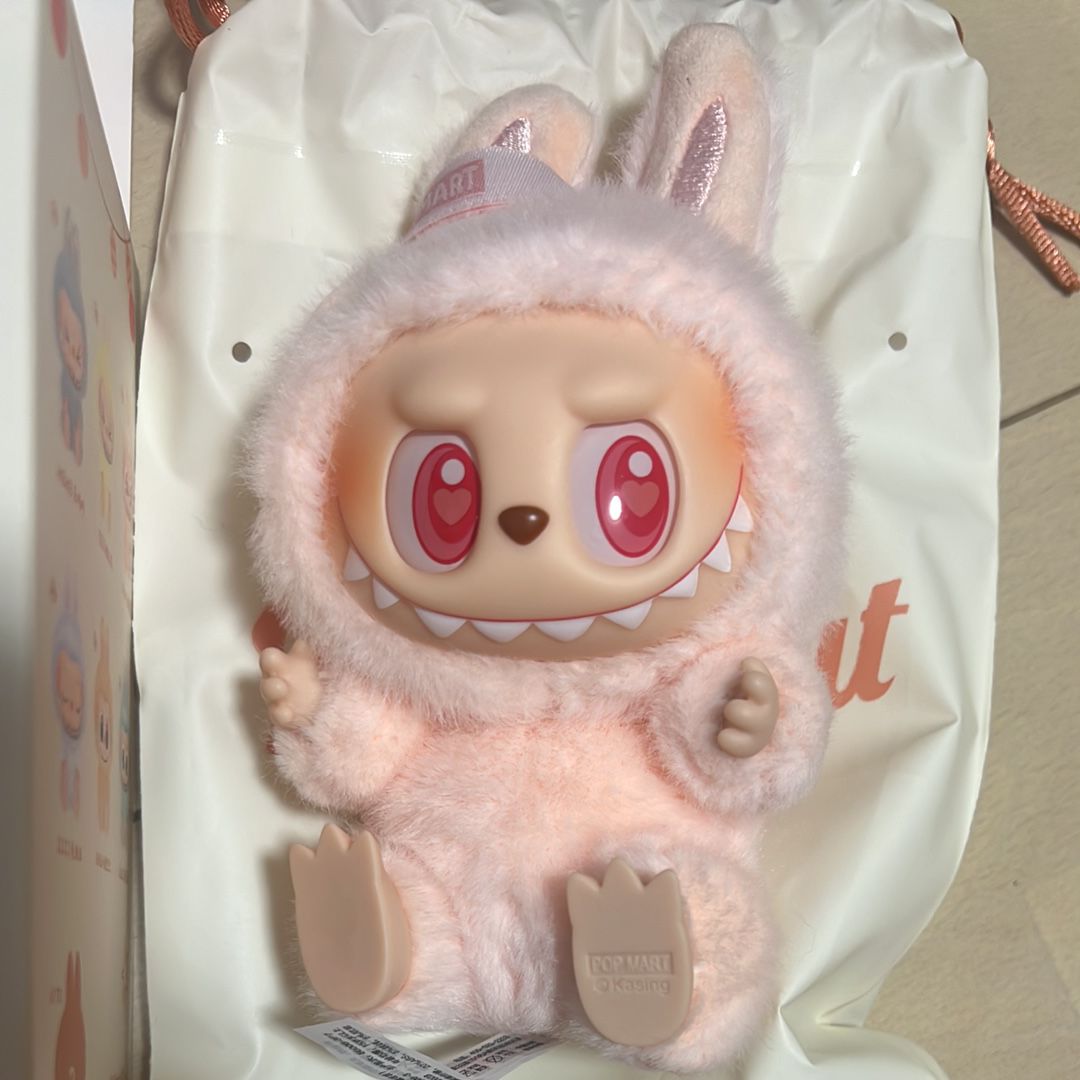 POP MART THE MONSTERS (LABUBU) Have a Seat Plush Series DADA