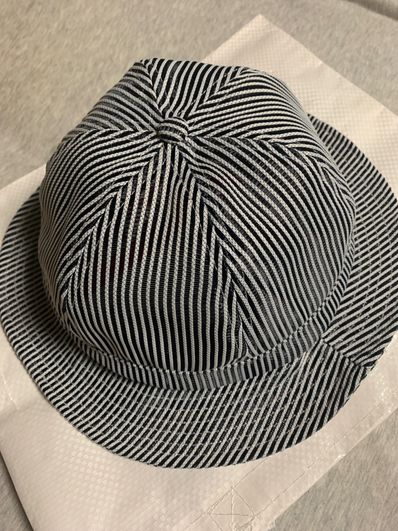 Supreme Stripe Mesh Bell Hat "Black"