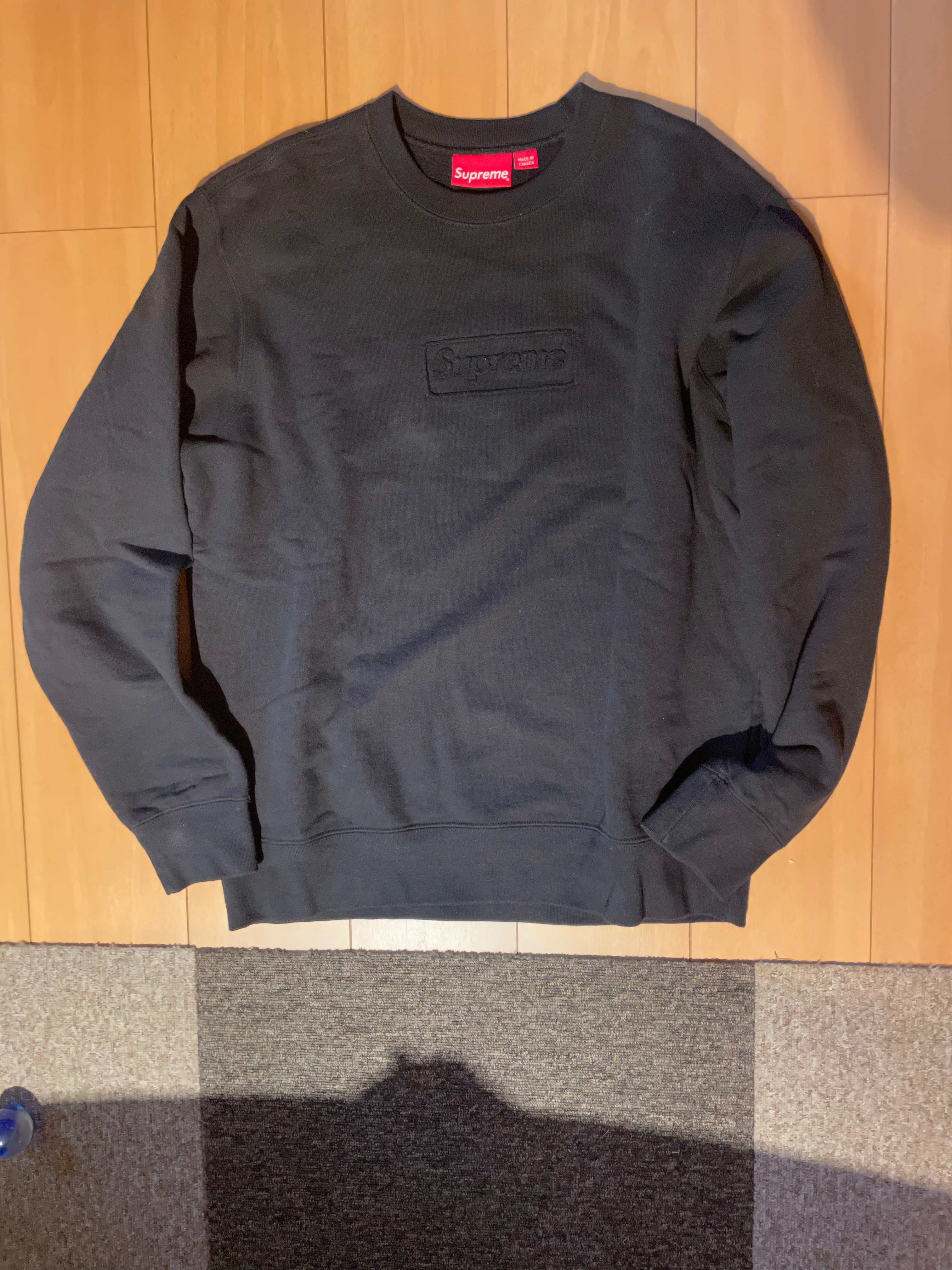 Supreme Cutout Logo Crewneck "Black"