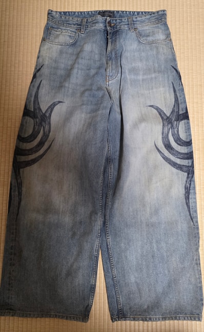 BALENCIAGA Men's Y2K Stretched Knee Baggy Pants "Light Blue"