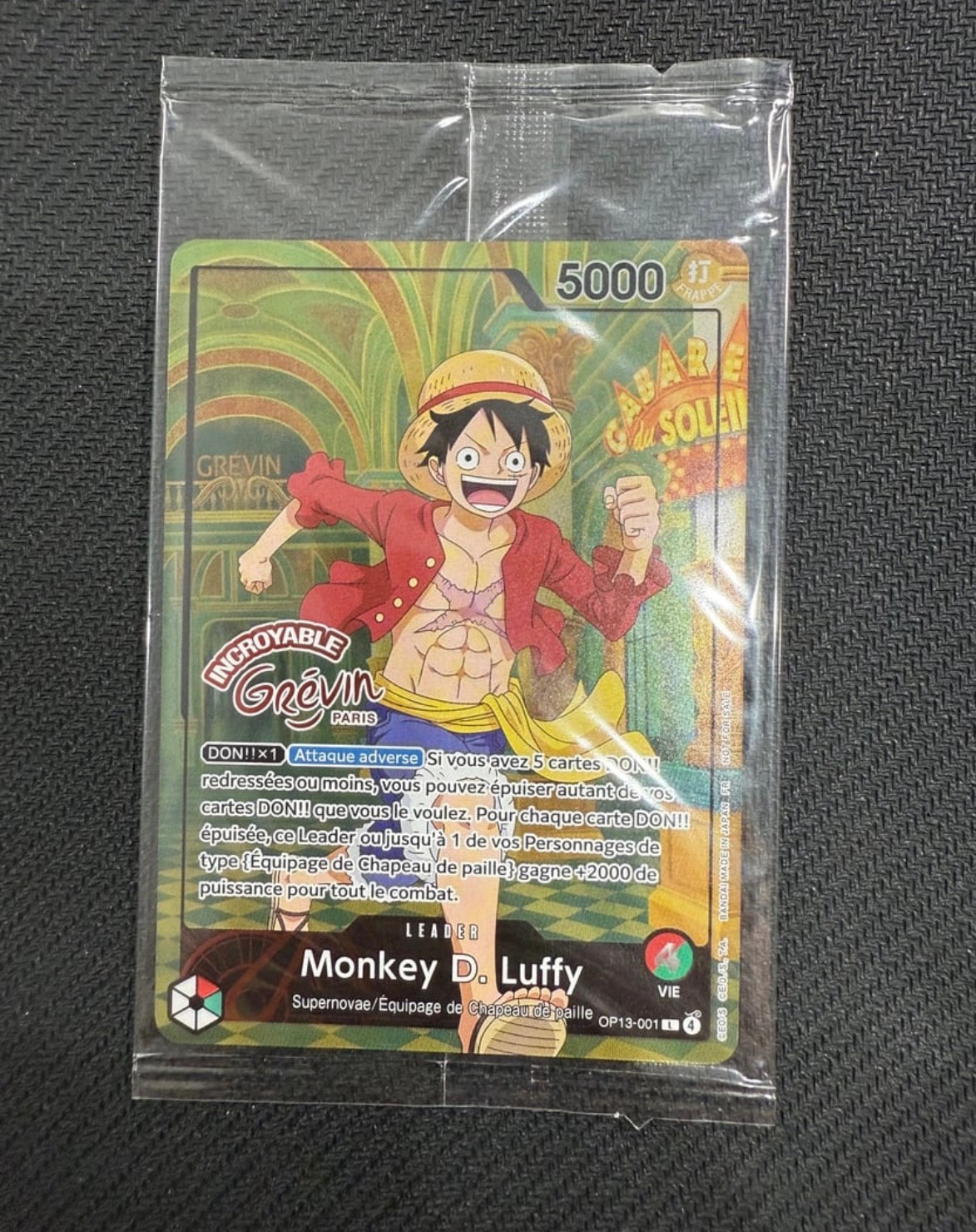 モンキー・D・ルフィ L [OP13-001]【フランス語版】(プロモーションカード「ONE PIECE × グレヴァン美術館」)