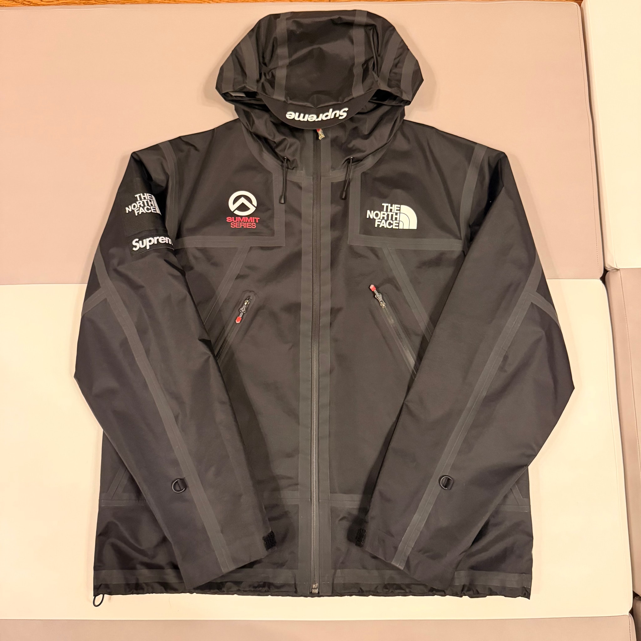 Supreme x The North Face Summit Series Outer Tape Seam Shell Jacket "Black"