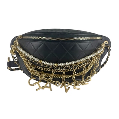 シャネル CHANEL ショルダーバッグ ウエストバッグ レザー/メタル/フェイクパール ブラック/ゴールド/オフホワイト レディース【中古】 z10287