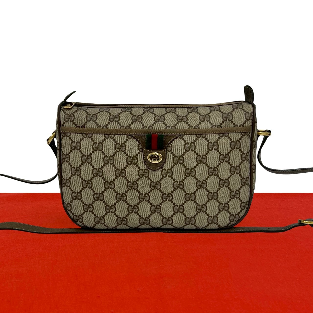 B (目立った傷や汚れなし)】GUCCI グッチ シェリーライン GG ロゴ 柄