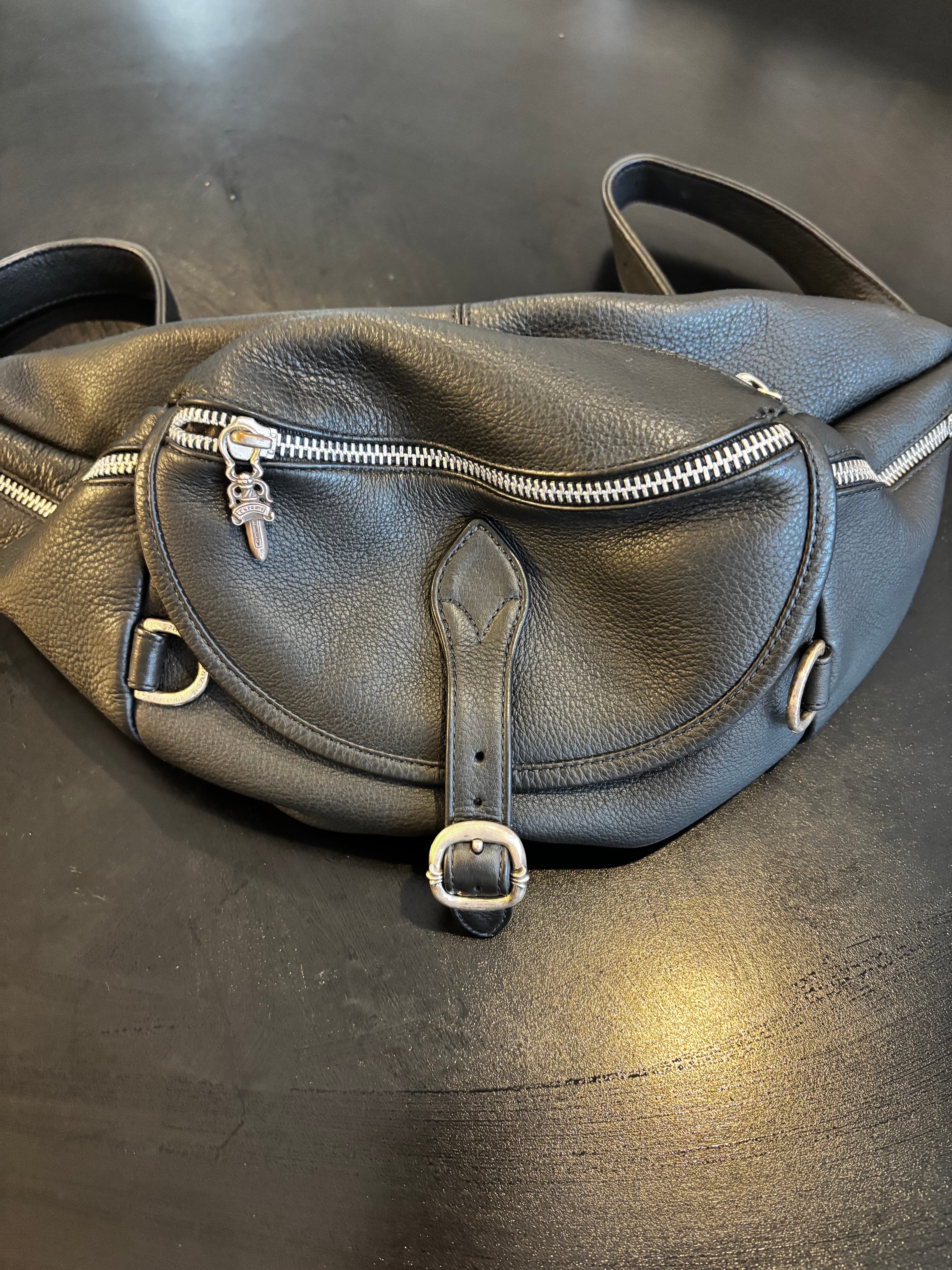 クロムハーツ #1 スナットパック レザー "ブラック"