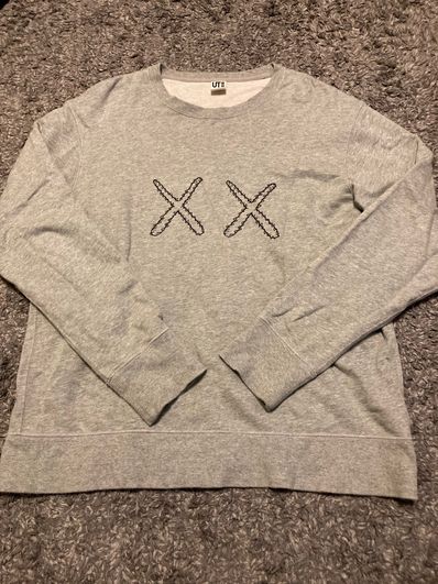 Uniqlo x KAWS x Sesame Street XX Sweatshirt "Gray"