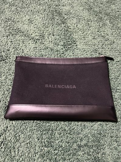 BALENCIAGA Navy Clip M "Black"