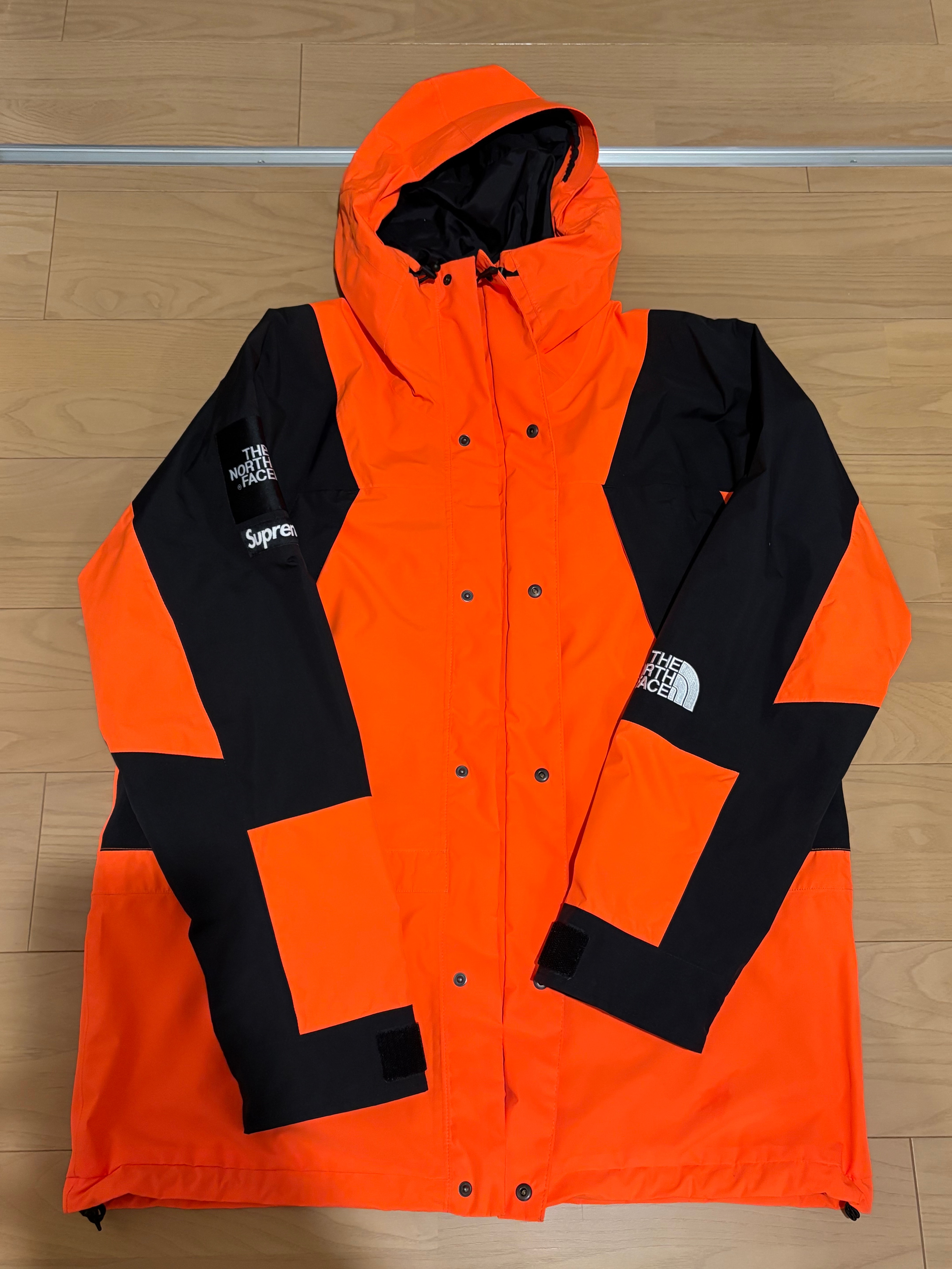 Supreme x The North Face Mountain Light Jacket "Power Orange"