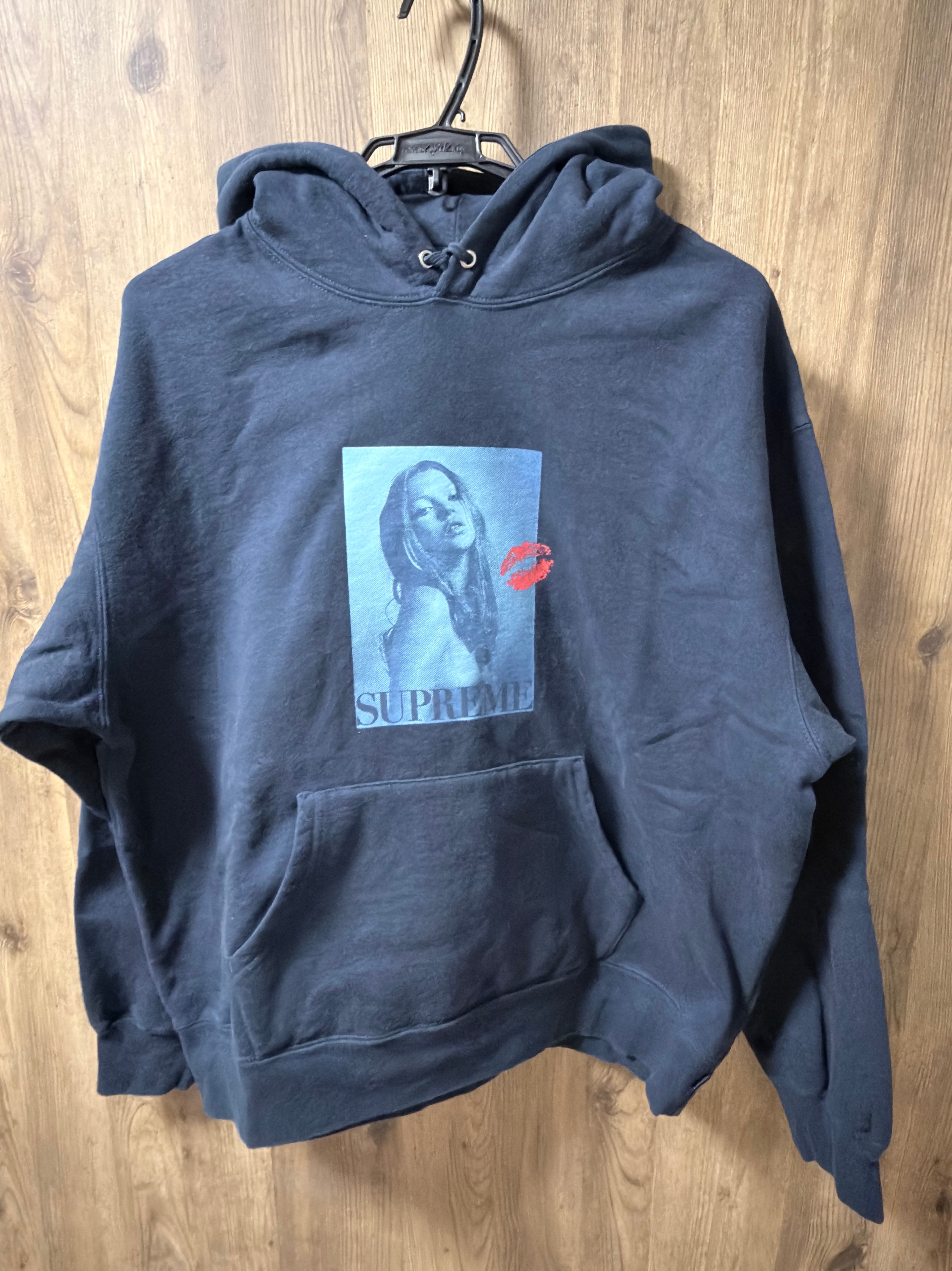 Supreme Kate Moss Hooded Sweatshirt "Navy"