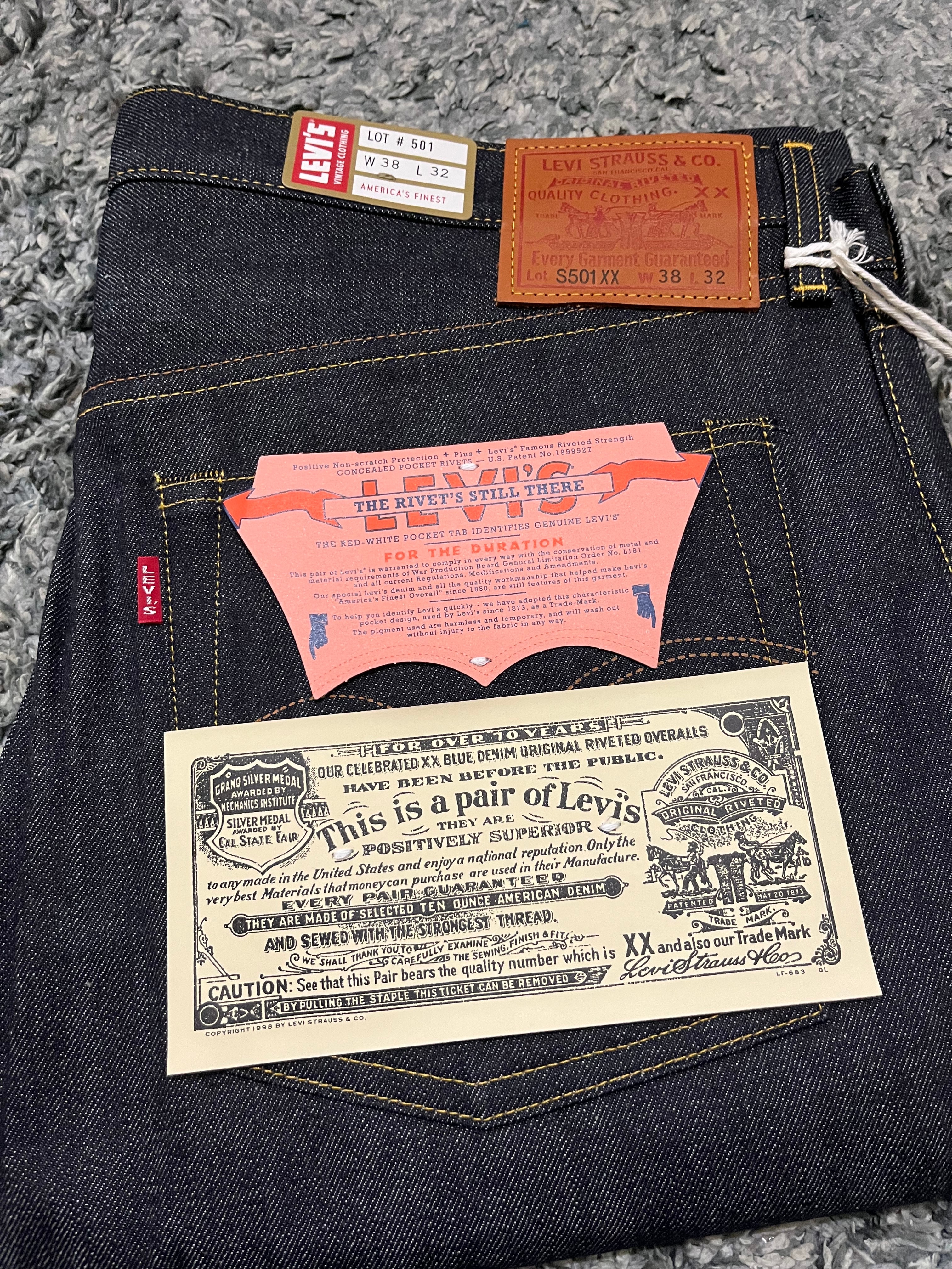 LEVI'S Vintage Clothing 1944 501 Jeans Rigid "Dark Indigo Blue"