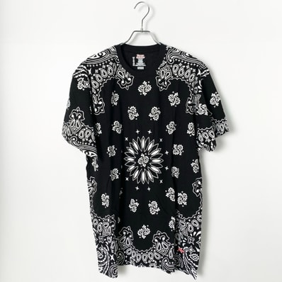 Supreme x Hanes Bandana Tagless Tees (1Pack)"Black"