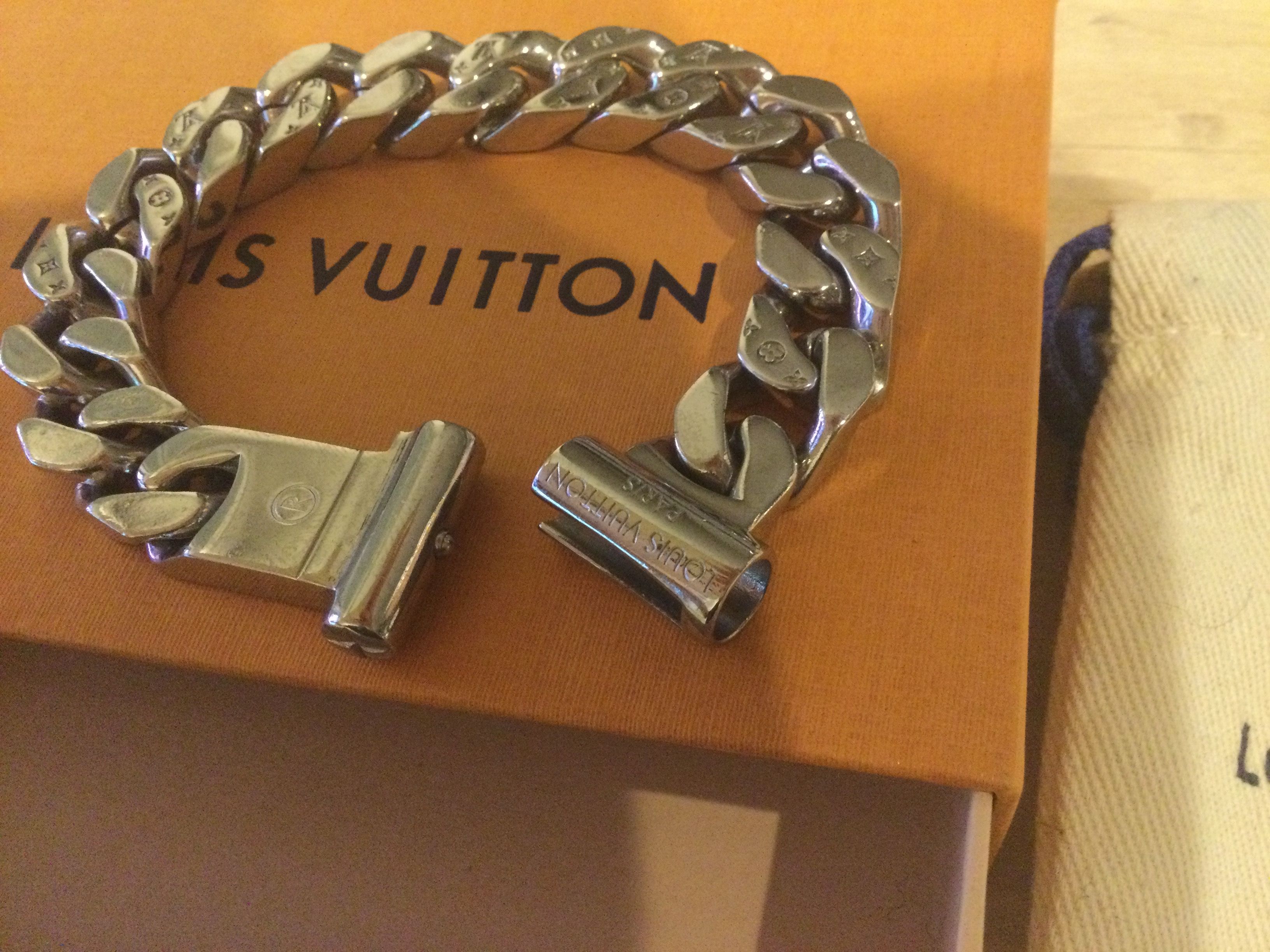 Louis Vuitton LV Chain Link Bracelet "Silver"